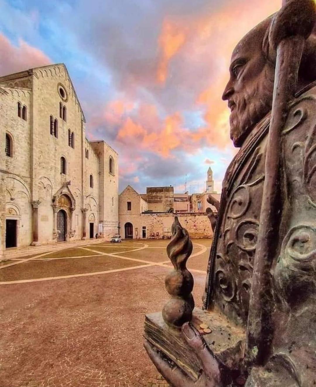 La Follia Dell'Architetto Villa Bari Eksteriør bilde
